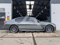 2016 BMW 730
