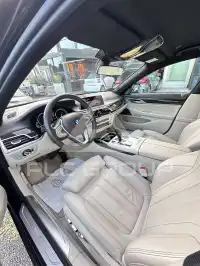 2016 BMW 730
