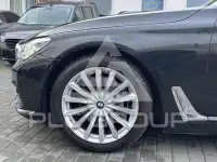 2016 BMW 730