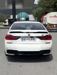 2016 BMW 730
