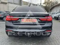 2016 BMW 730