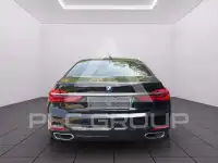 2016 BMW 730