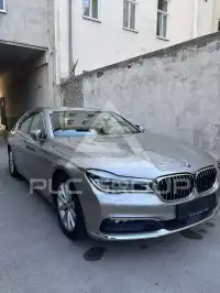 2016 BMW 730
