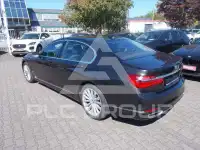 2016 BMW 730