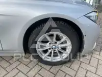 2016 BMW 318