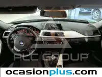 2016 BMW 318