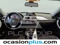 2016 BMW 318