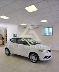 2016 Lancia YPSILON