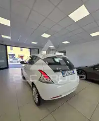2016 Lancia YPSILON