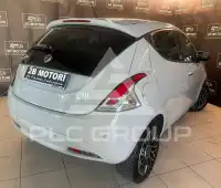 2016 Lancia YPSILON