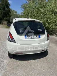 2016 Lancia YPSILON