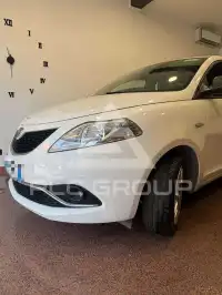 2016 Lancia YPSILON