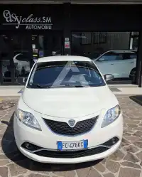 2016 Lancia YPSILON