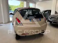 2016 Lancia YPSILON