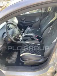 2016 Lancia YPSILON