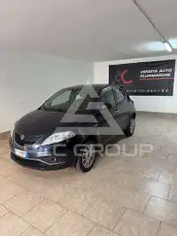2016 Lancia YPSILON