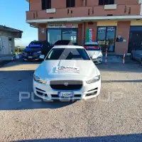 2016 Jaguar XE