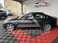 2016 Jaguar XE