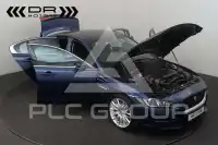 2016 Jaguar XE