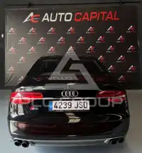2016 Audi S8