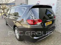 2016 Chrysler PACIFICA