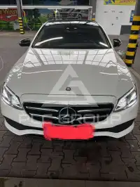 2016 Mercedes Benz E 220