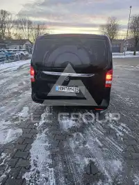 2016 Mercedes Benz V 220