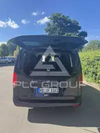 2016 Mercedes Benz V 220