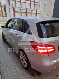 2016 Mercedes Benz B 180