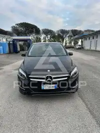 2016 Mercedes Benz B 180