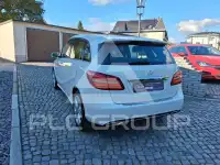 2016 Mercedes Benz B 180