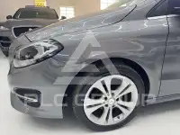 2016 Mercedes Benz B 180