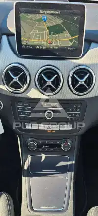 2016 Mercedes Benz B 180