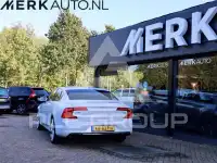 2016 Volvo S90