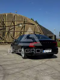 2016 Volvo S90