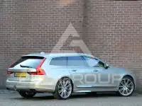 2016 Volvo V90