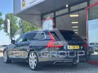 2016 Volvo V90