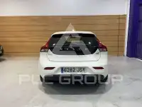 2016 Volvo V40