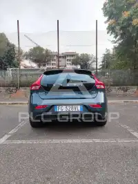 2016 Volvo V40