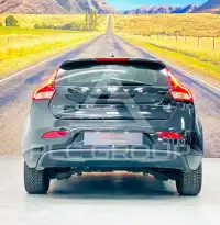 2016 Volvo V40