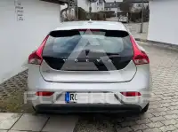 2016 Volvo V40