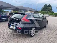 2016 Volvo V40