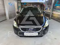 2016 Volvo V40