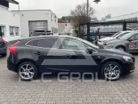 2016 Volvo V40