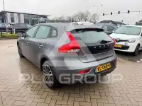 2016 Volvo V40