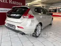 2016 Volvo V40