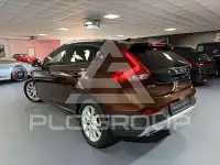 2016 Volvo V40