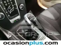2016 Volvo V40