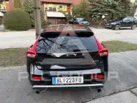 2016 Volvo V40