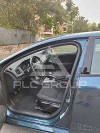 2016 Volvo V40